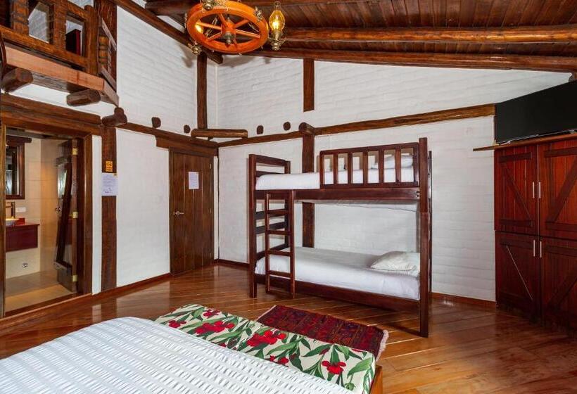 Deluxe Familienzimmer, Ilé