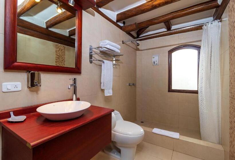 Standardzimmer Bergblick, Ilé