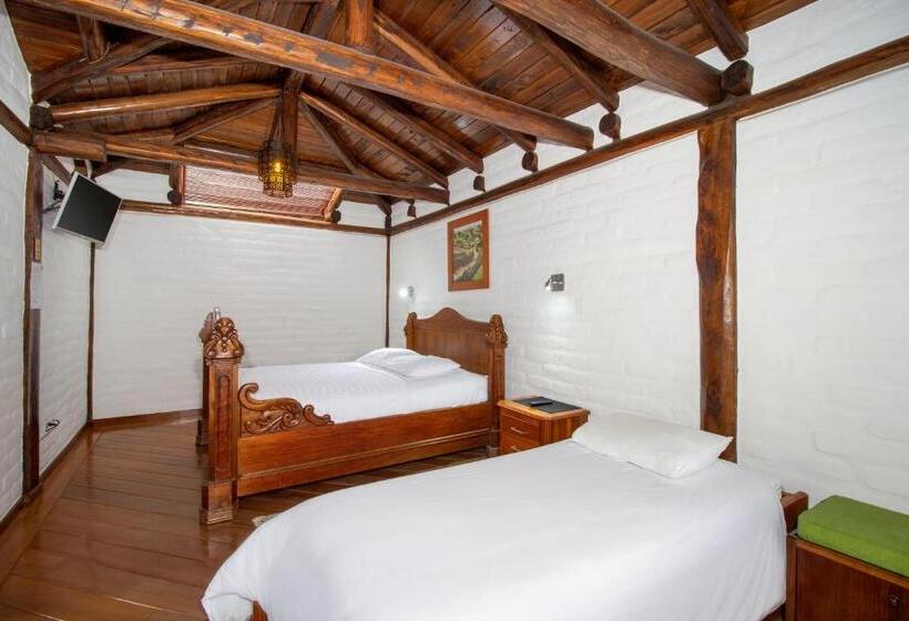 Standardzimmer Bergblick, Ilé