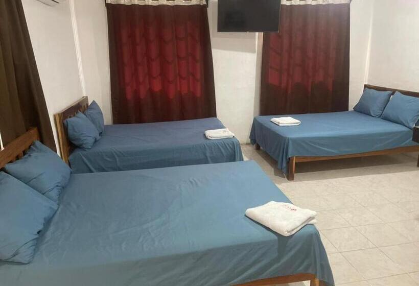اتاق راحتی سه تخته, Qatar Hospedaje