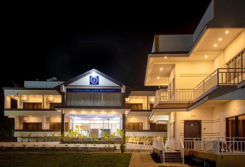 デラックスルーム, Mastiff Select Shreeyog Resort