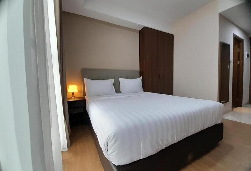 Студия Стандарт, Kawana Golf Residence