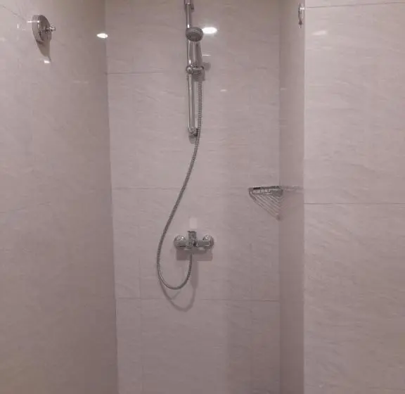 Lejlighed 2 Soveværelser, Kawana Golf Residence