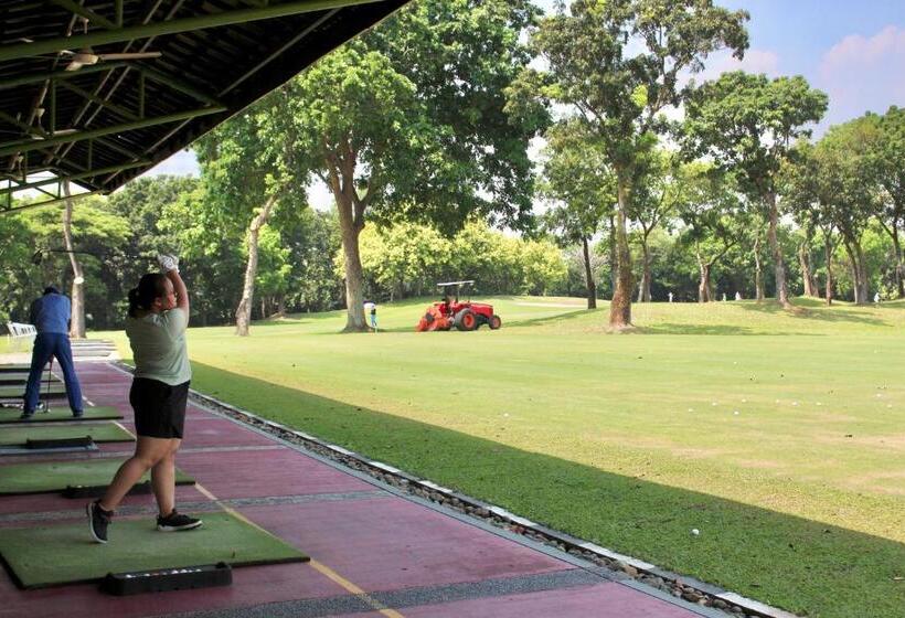 ファミリールーム, Kawana Golf Residence