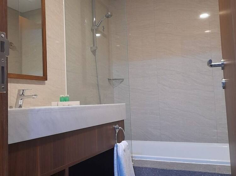 Апартаменты Deluxe 1 Спальня, Kawana Golf Residence