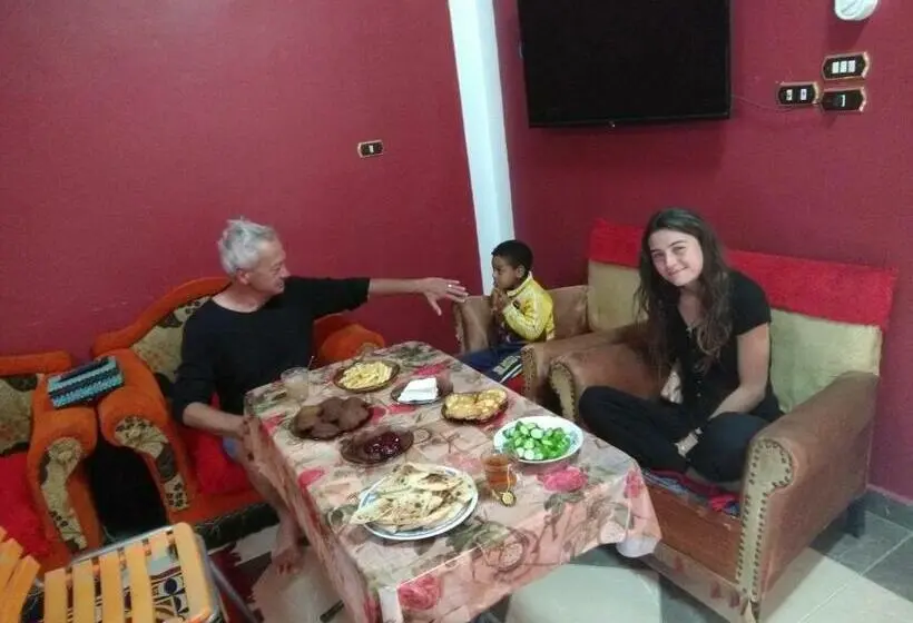 خانه 3 خوابه, Labib Guest House