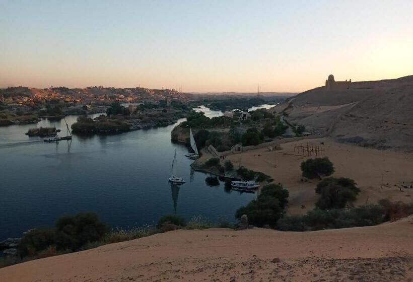 خانه 3 خوابه, Labib Guest House