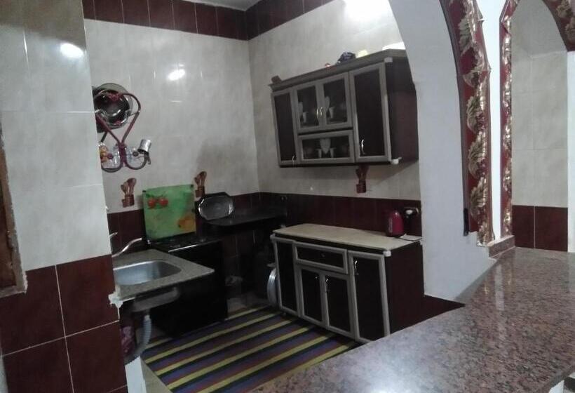 خانه 3 خوابه, Labib Guest House