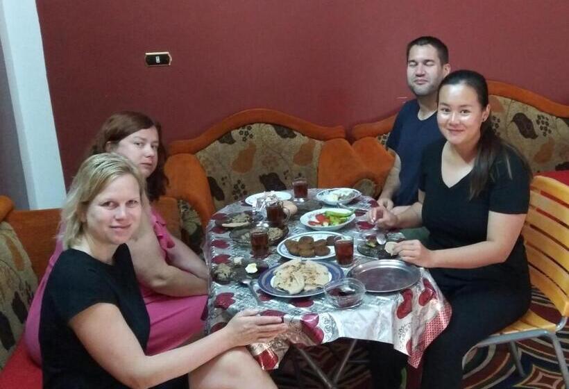 خانه 3 خوابه, Labib Guest House