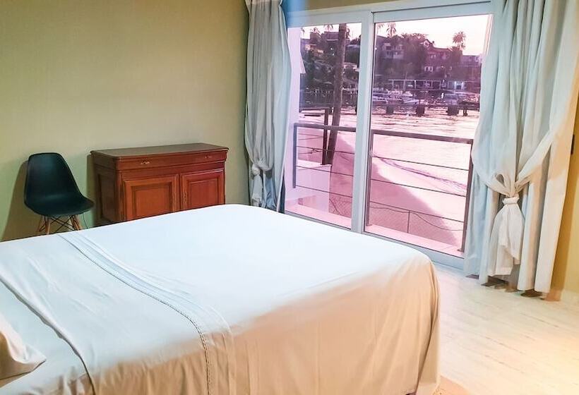 חדר דלוקס, Rede Reserva Costa Verde