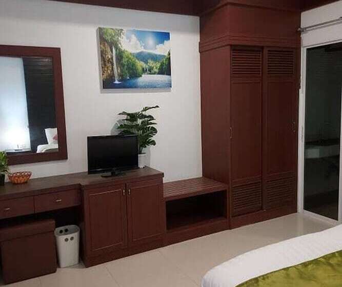 スタンダードルーム, Aromdee At Naithon Beach