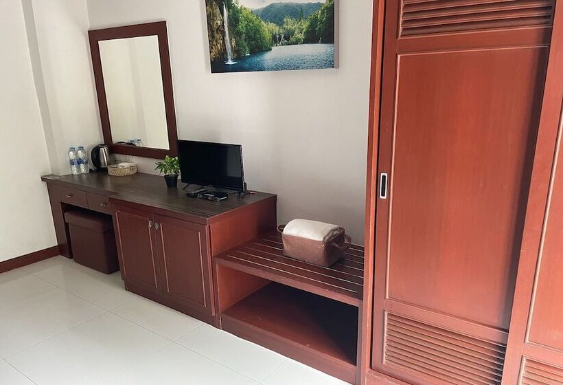 スタンダードルーム, Aromdee At Naithon Beach