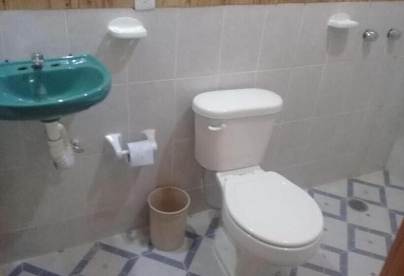 Номер Стандарт, Cabaña Hach Winik