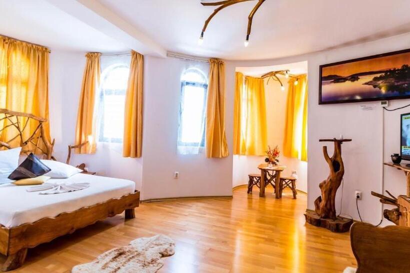 Номер Стандарт, Castelul De Vis