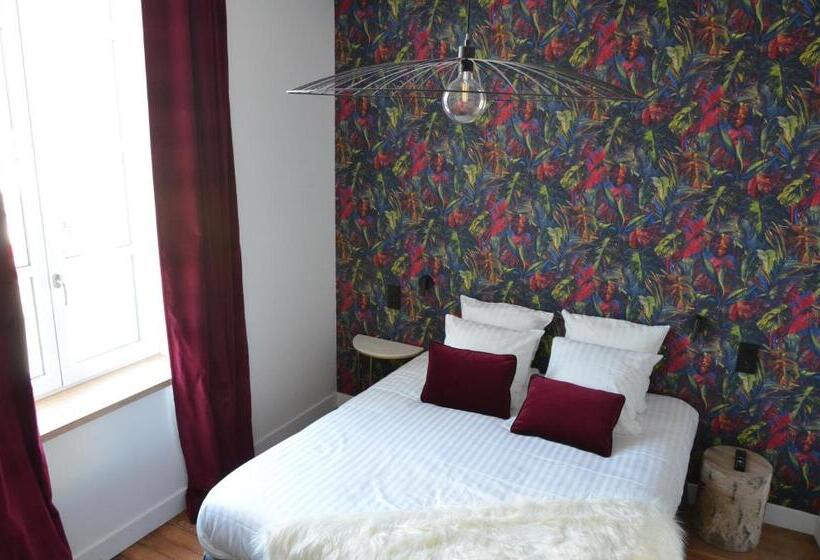 スタンダードルーム, Chez Flo