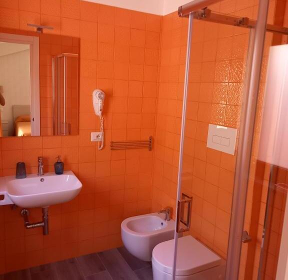 غرفة قياسية رباعية, Ristorante Villa Terry