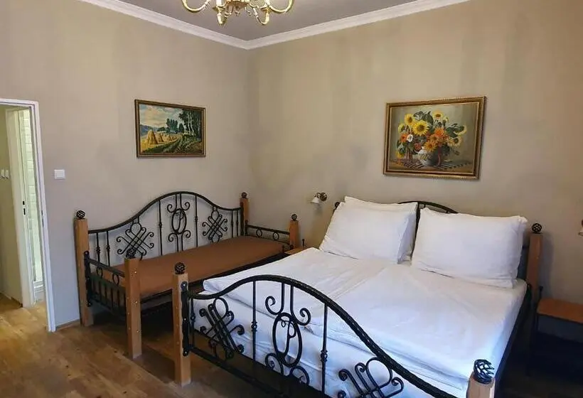 スタンダードトリプルルーム, Lesní Hotel Peršlák