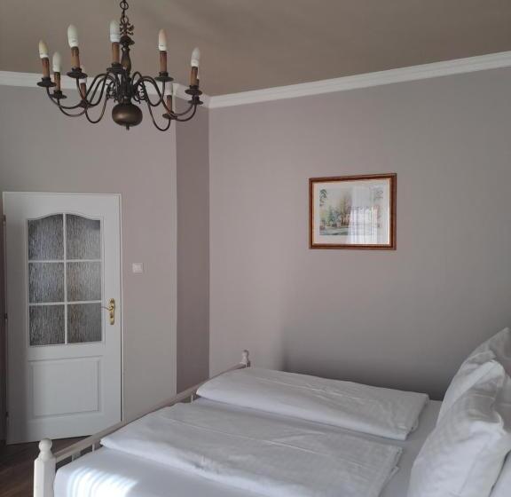 חדר סטנדרט עם מיטת קינג, Lesní Hotel Peršlák