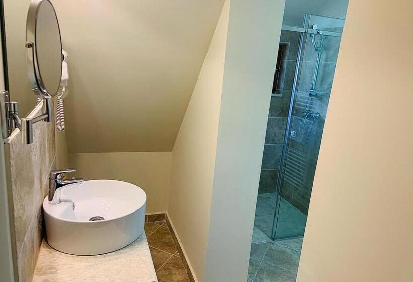 스탠다드 룸, Casa Iustin