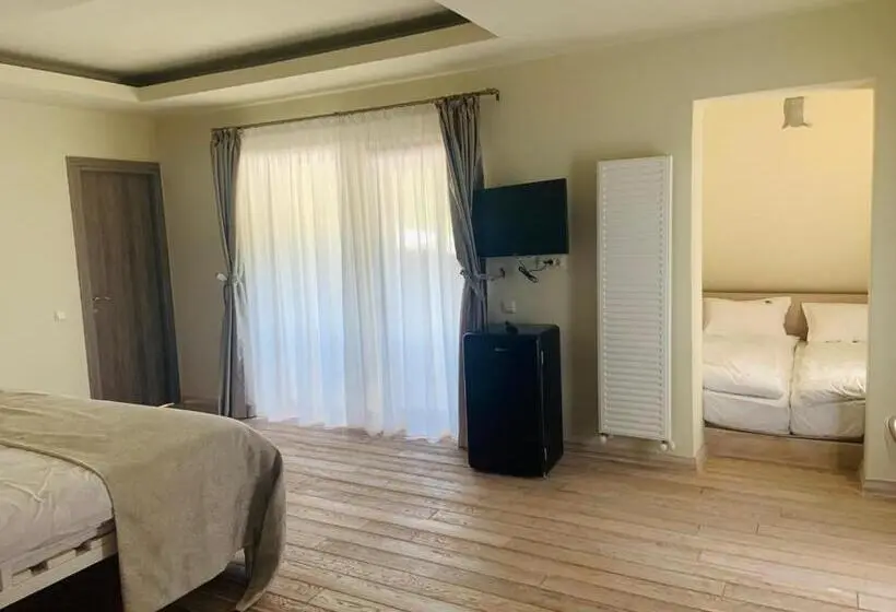 スタンダード４人部屋, Casa Iustin