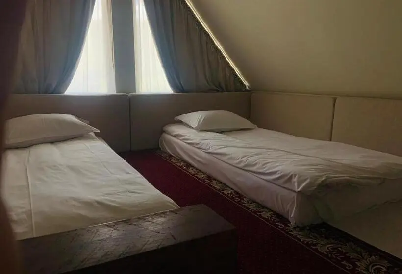 スタンダード４人部屋, Casa Iustin