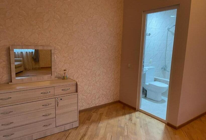 اتاق استاندارد, Sisi Guest House