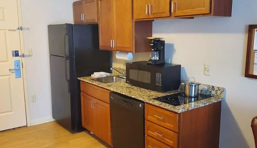 身障者適用スイートルーム, Candlewood Suites Champaign Urbana University Area, An Ihg