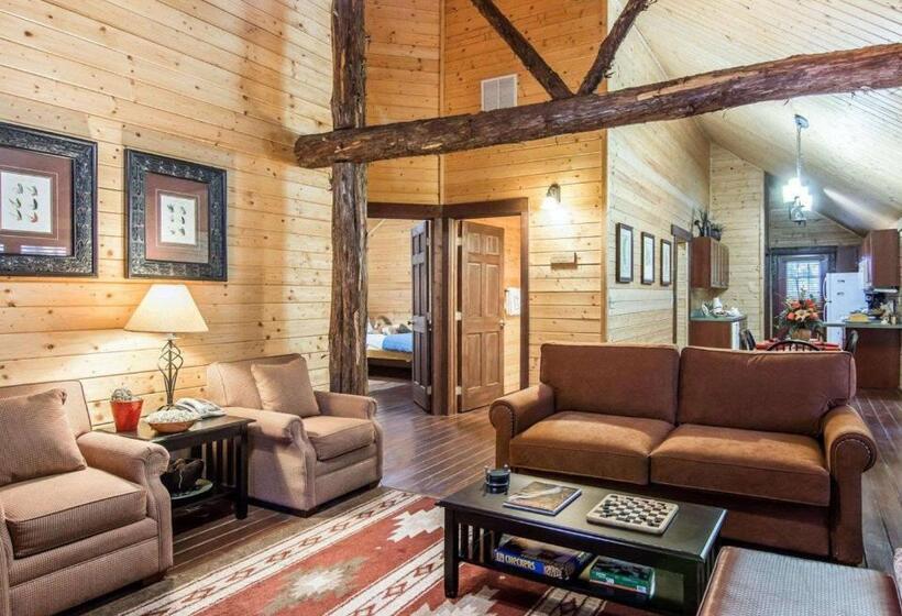 带大床的套房, Bluegreen Vacations Shenandoah Crossing, Ascend Resort Collection