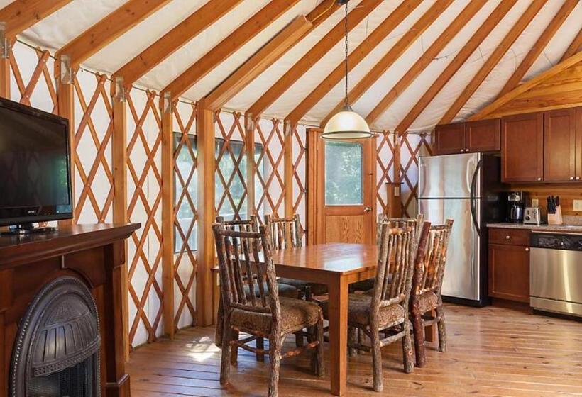 带大床的套房, Bluegreen Vacations Shenandoah Crossing, Ascend Resort Collection