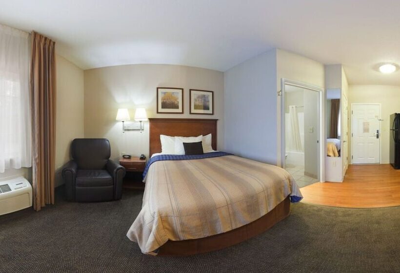 スタンダードスタジオ, Candlewood Suites Augusta, An Ihg