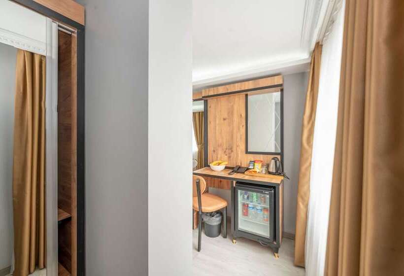 اتاق لوکس, Boutique Dedem