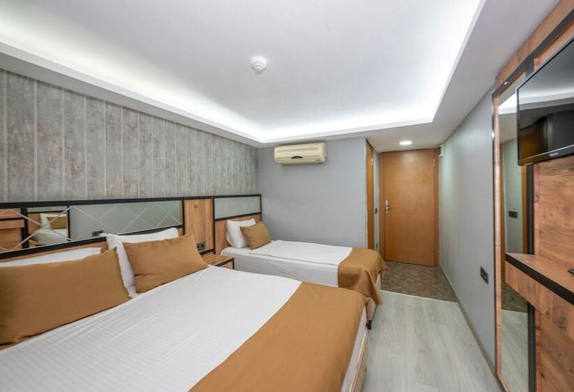 اتاق لوکس سه تخته, Boutique Dedem