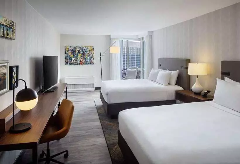 デラックスルーム, Hilton Branson Convention Center