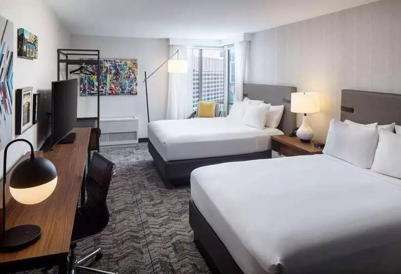 デラックスルーム, Hilton Branson Convention Center