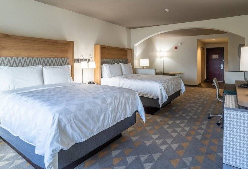 Номер Стандарт, Holiday Inn Hotel & Suites Beaufort At Highway 21, An Ihg