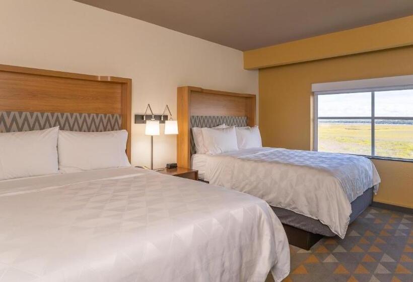 Люкс с Видом, Holiday Inn Hotel & Suites Beaufort At Highway 21, An Ihg