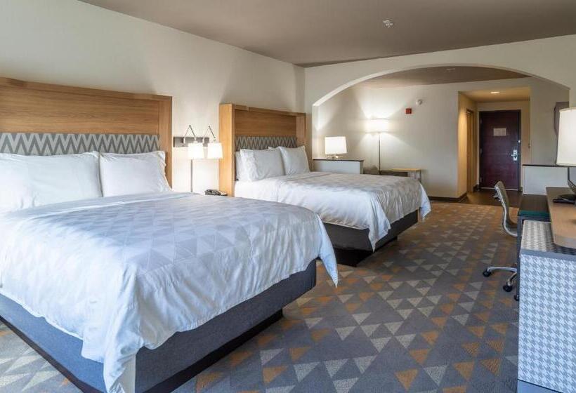 Президентский Люкс, Holiday Inn Hotel & Suites Beaufort At Highway 21, An Ihg
