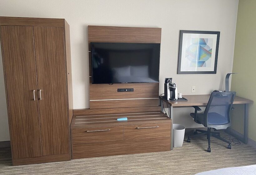 스위트, Holiday Inn Express & Suites Albuquerque Historic Old Town, An Ihg