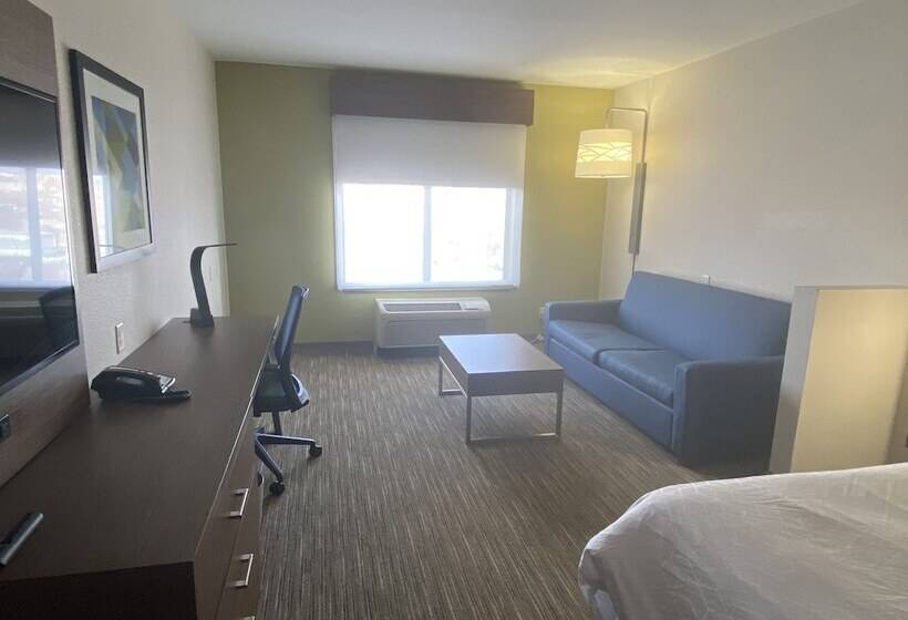 סוויטה, Holiday Inn Express & Suites Albuquerque Historic Old Town, An Ihg
