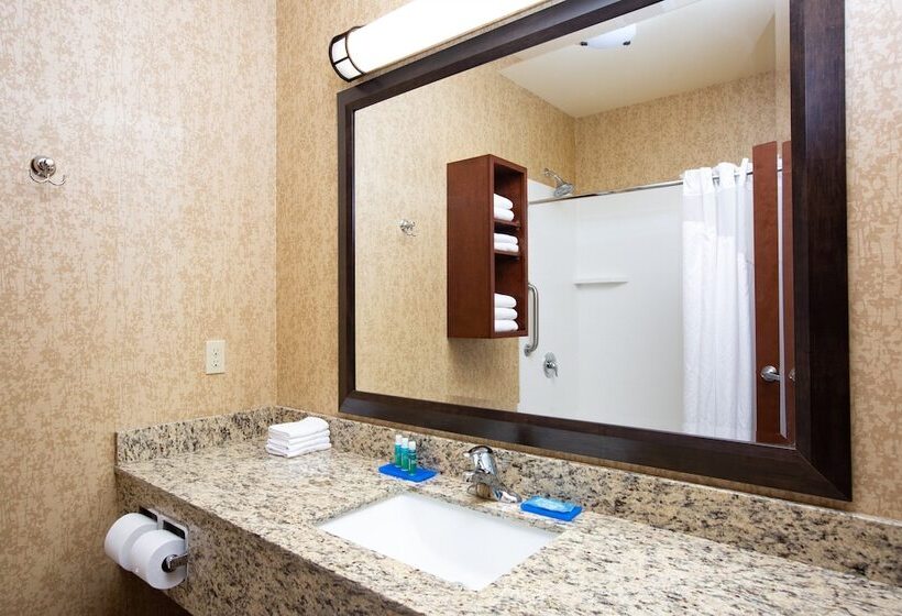 标准间, Holiday Inn Express Hotel & Suites Astoria, An Ihg