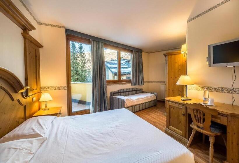 חדר סטנדרט לשלושה, Park