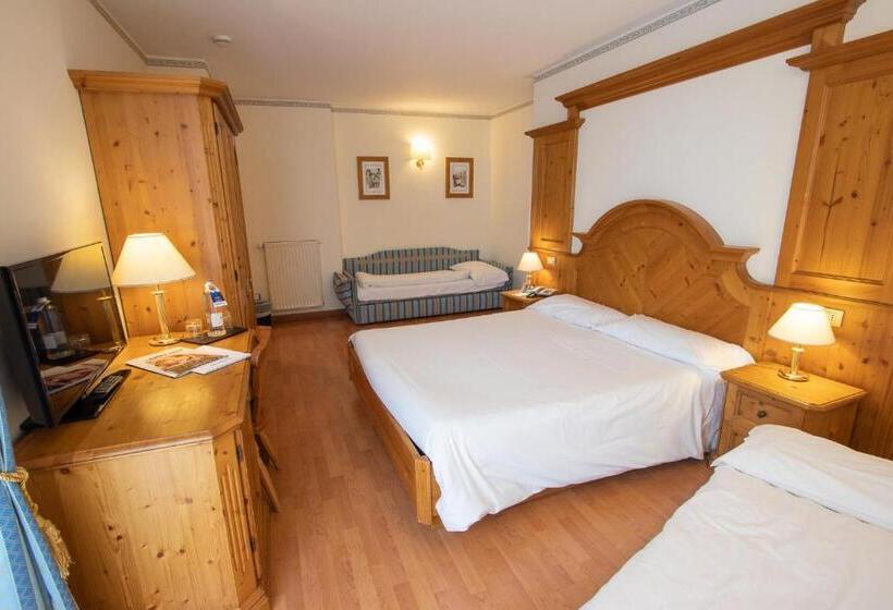 חדר סטנדרט לארבעה, Park