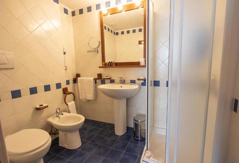 חדר משפחתי, Park