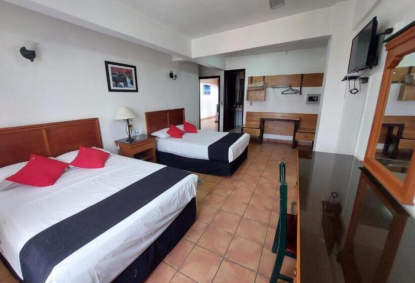 Четырехместный Номер Стандарт, Santa Lucia