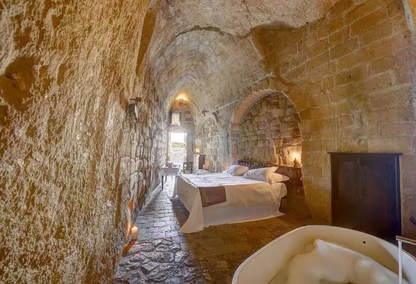 اتاق کلاسیک, Sextantio Le Grotte Della Civita