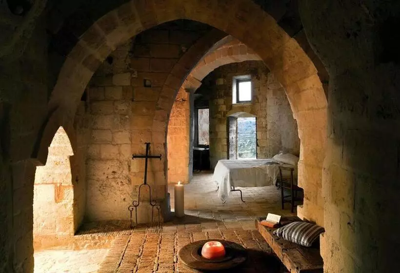 سوییت, Sextantio Le Grotte Della Civita