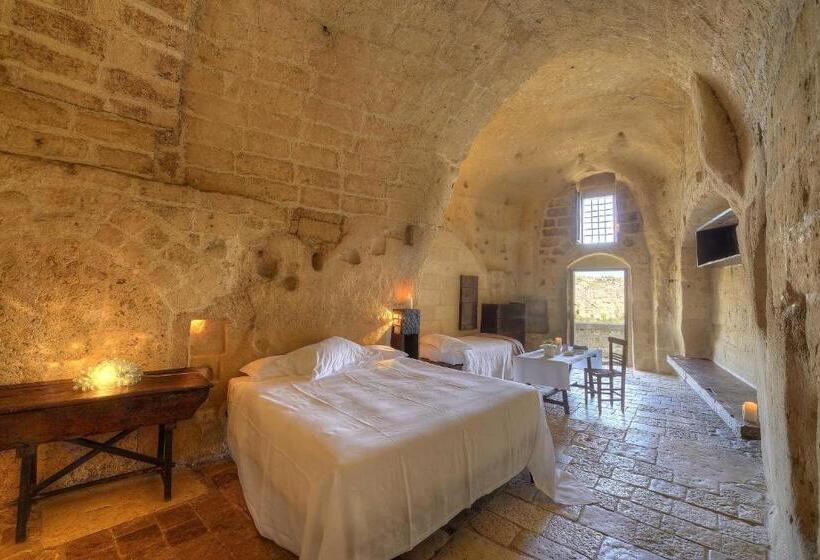 高级大房间, Sextantio Le Grotte Della Civita