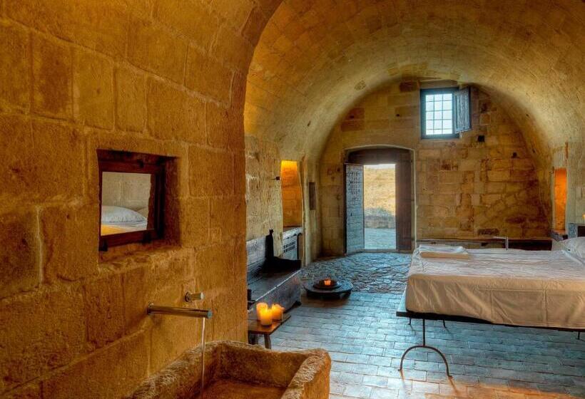 高级大房间, Sextantio Le Grotte Della Civita