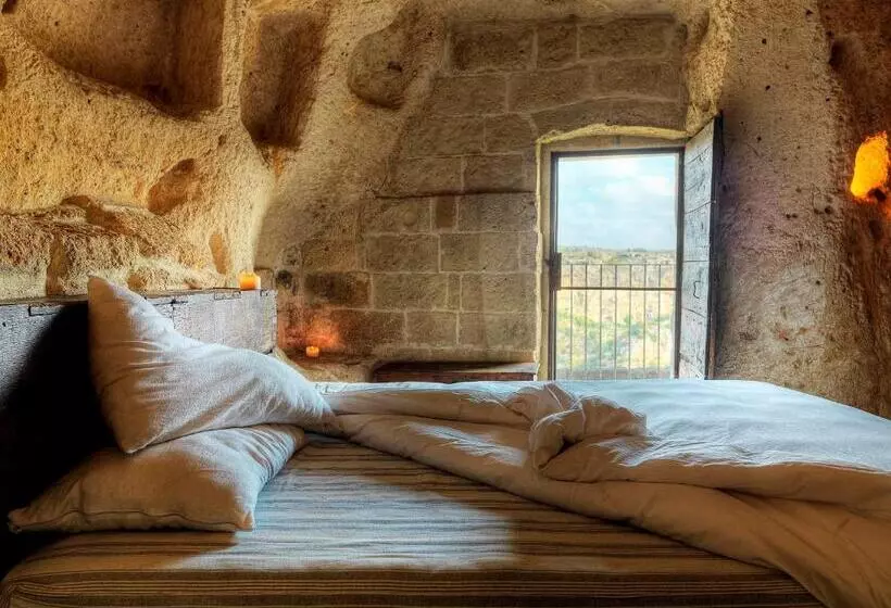 سوییت اجرایی, Sextantio Le Grotte Della Civita