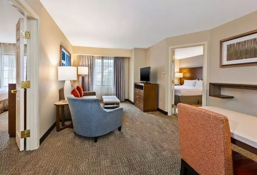 ２ベッドスイートルーム, Staybridge Suites Kalamazoo, An Ihg